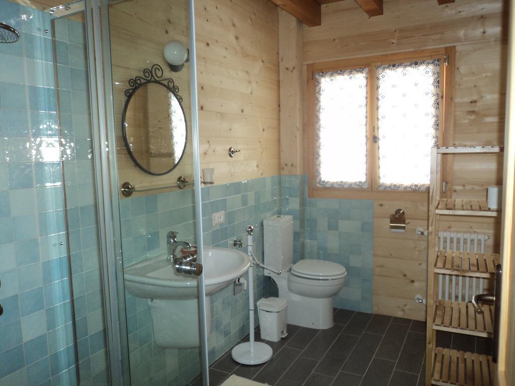 Chalet Trentino Bed and Breakfast Fiavè Rum bild