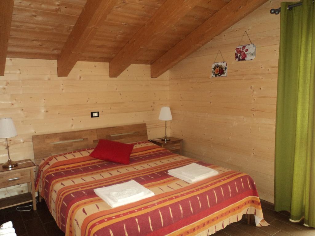 Chalet Trentino Bed and Breakfast Fiavè Rum bild