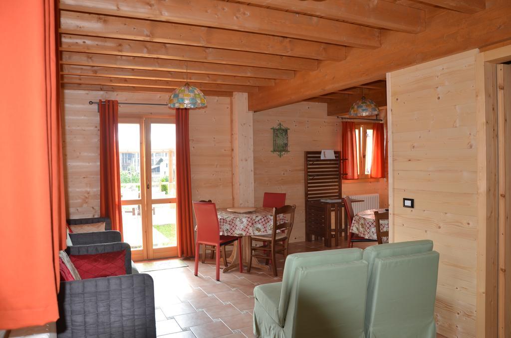 Chalet Trentino Bed and Breakfast Fiavè Exteriör bild