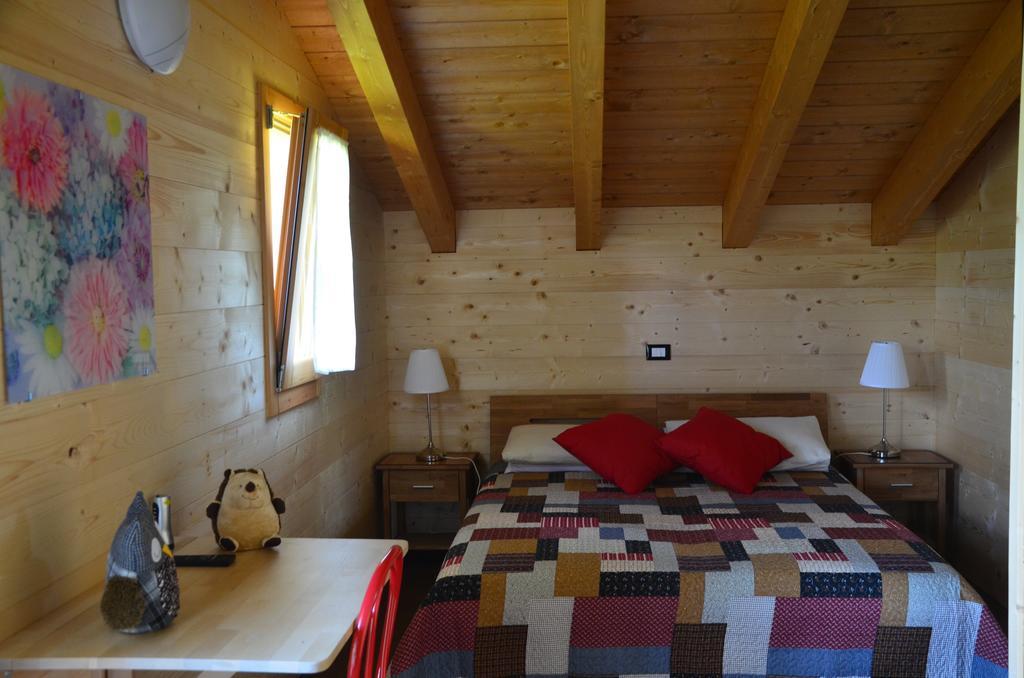 Chalet Trentino Bed and Breakfast Fiavè Rum bild